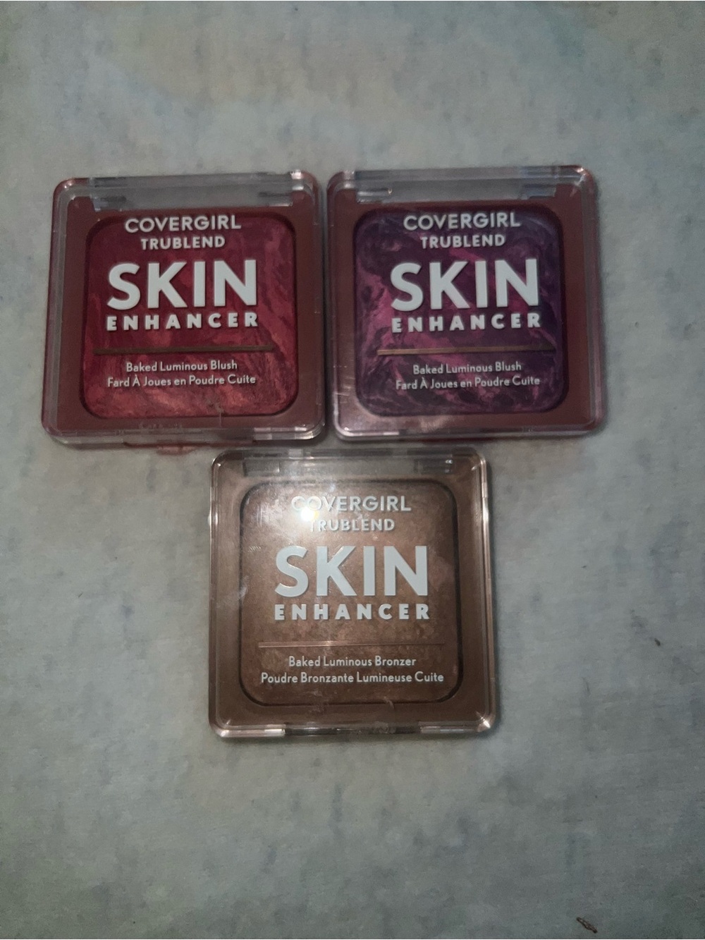 ✅Covergirl true blend skin enhancer baked blush and bronzer set